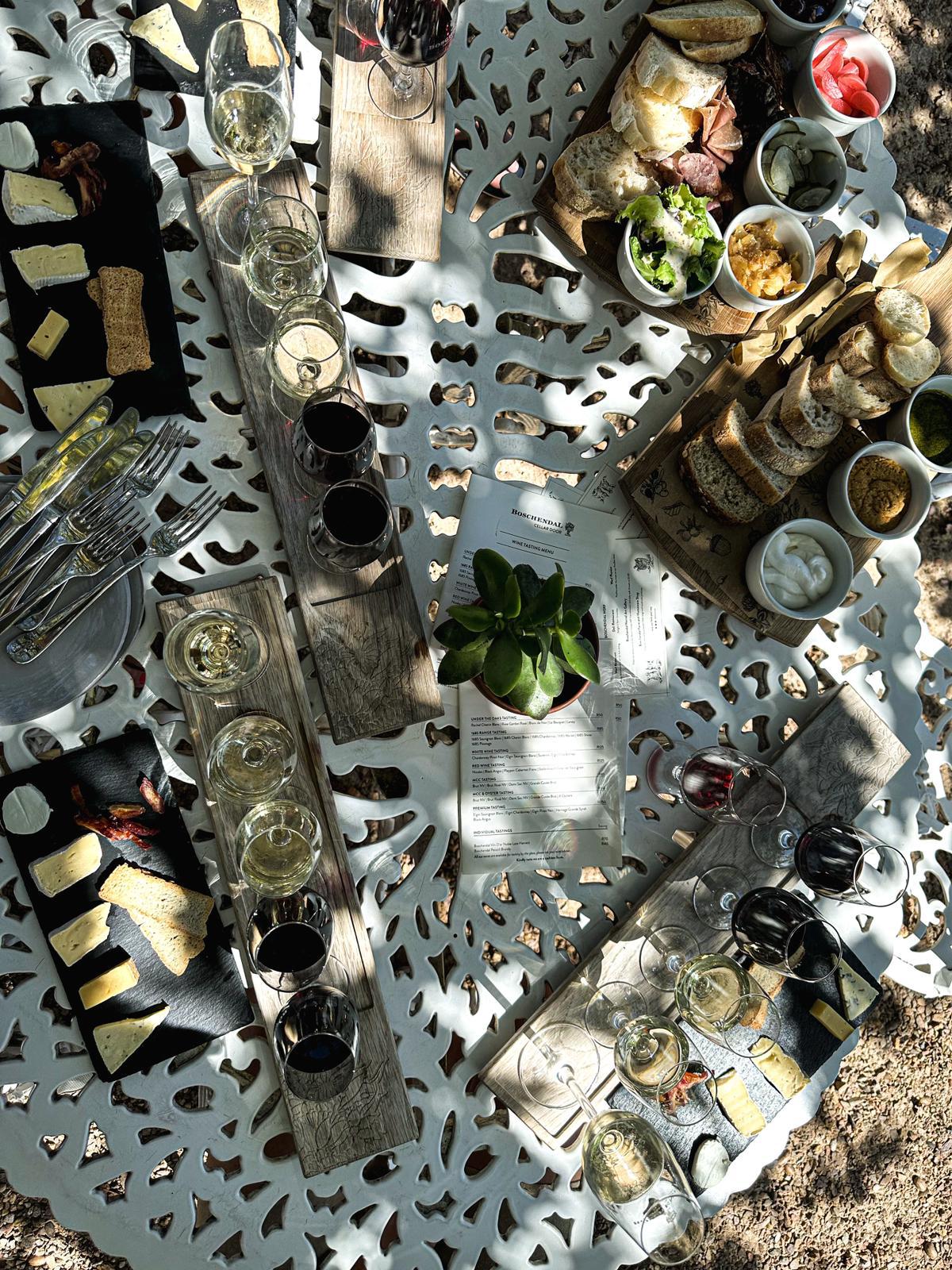 15 Franschhoek wine tram