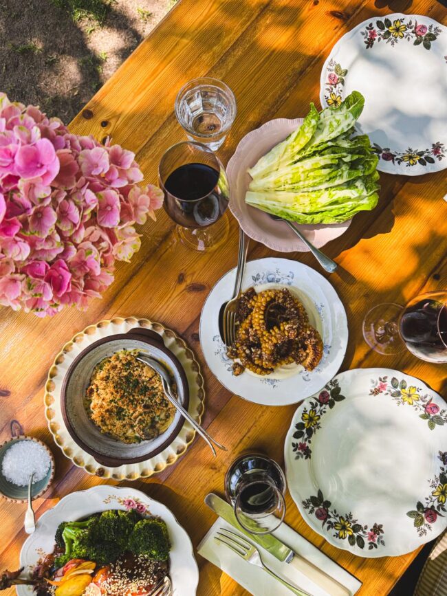 the table at the meye